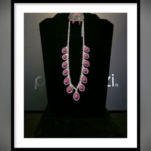 Paparazzi Jewelry Make Some Roam Necklace and Earring Set.